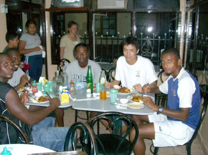 2006年10月。Yojiついにホンジュラスに帰る!! 0049