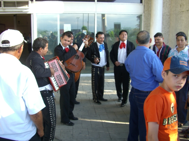 ２００６年１２月！ジャマイカ最強チームの一つ「Ｈａｒｂｏｕｒ　Ｖｉｅｗ」合流＆ジャマイカとの、しばしのお別れ！！ 062