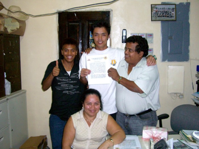 ２００６年７月。Yojiついにホンジュラスに帰る！！ 035