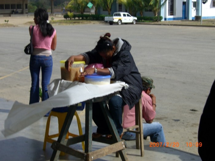 ２００７年２月１９日（月）～ホンジュラス→ニカラグア→コスタリカ→…ついに上陸パナマ！！ 011