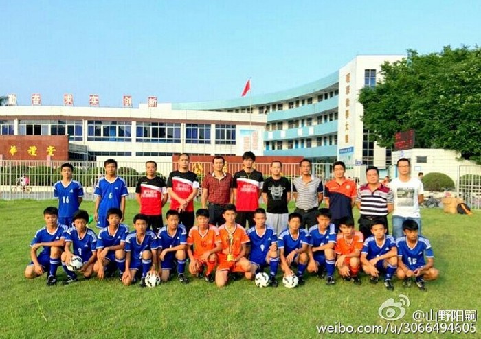 b6c6fe8dgw1f8yt95kf2dj20lq0fc77y