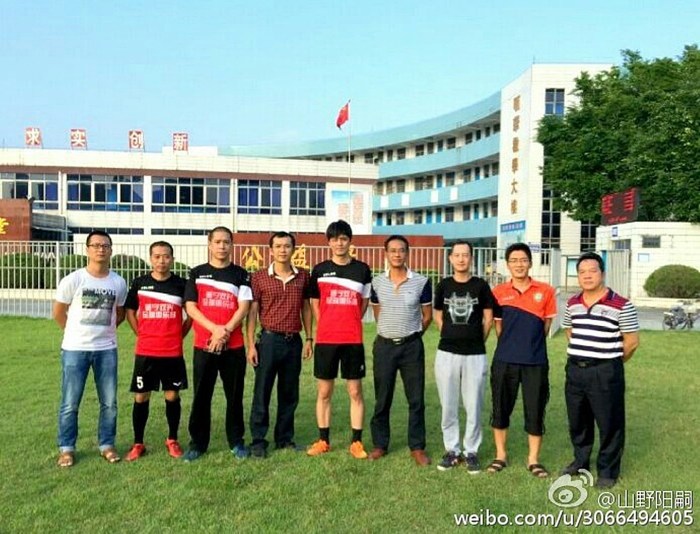 b6c6fe8dgw1f8yt95z96mj20jc0esdij