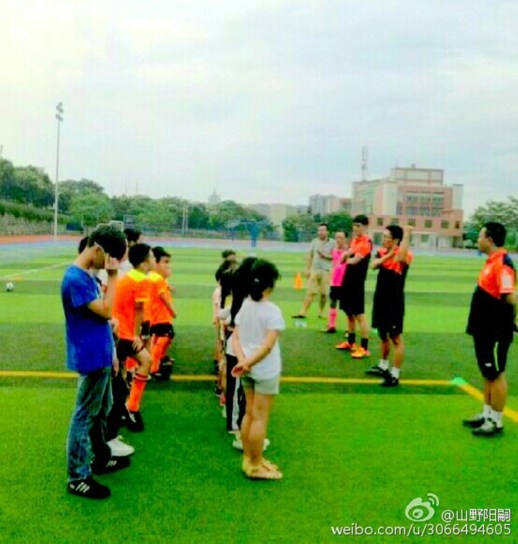 b6c6fe8dgw1f96mmg8ge0j20fd0g5wga