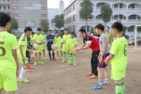 201701092356669866981