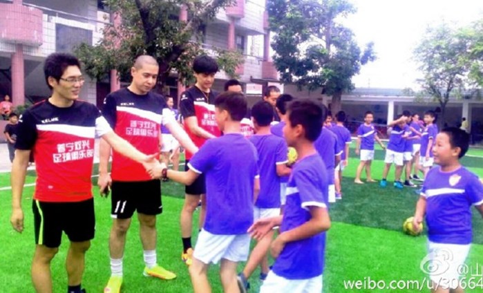 b6c6fe8dgw1f94jnyo0tmj21be0qodpu