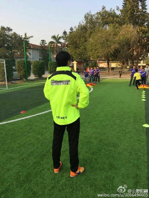 b6c6fe8dgw1fasvr89hjdj20qo0zkagq