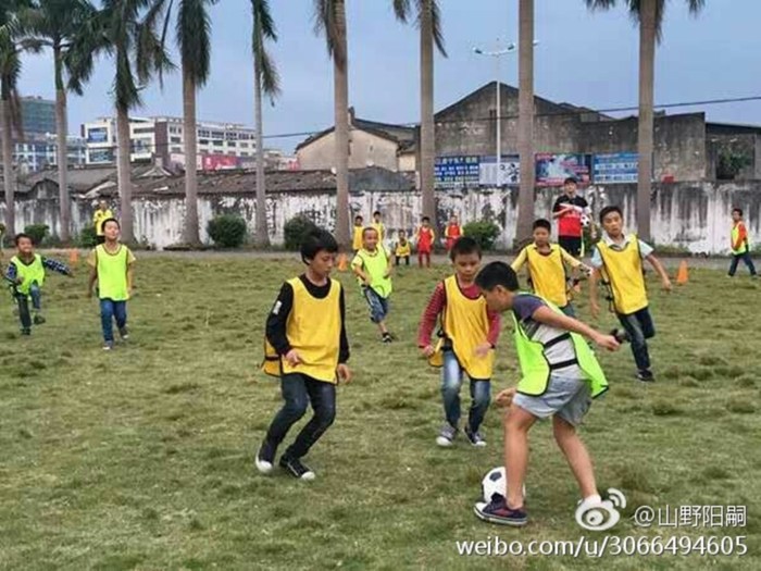 b6c6fe8dgy1fc2o7ccr28j20go0ciac8