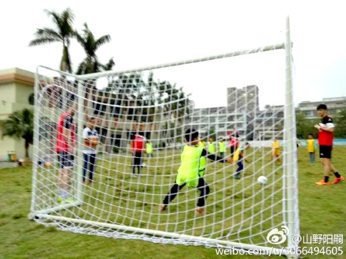 b6c6fe8dgy1fc3sja5f8rj20zk0qoq92